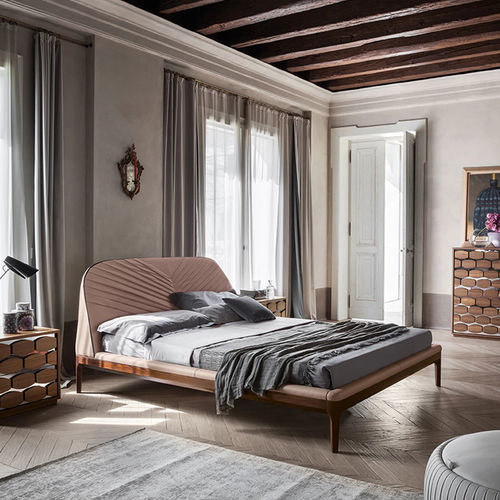 Letto matrimoniale - MICHELANGELO - Tonin Casa - contemporaneo / imbottito / con testiera imbottita