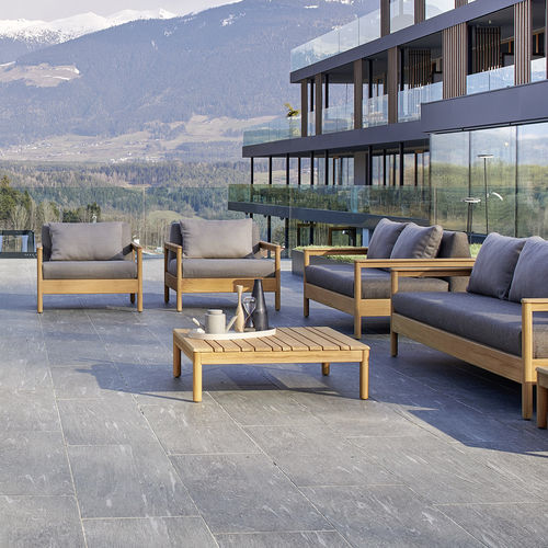 Tavolino basso contemporaneo - BALI - Varaschin - in teak / con supporto in teak / quadrato