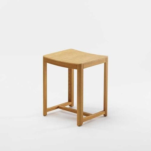 Sgabello contemporaneo - Seleri - Zilio A&C - in rovere / in faggio / in tessuto