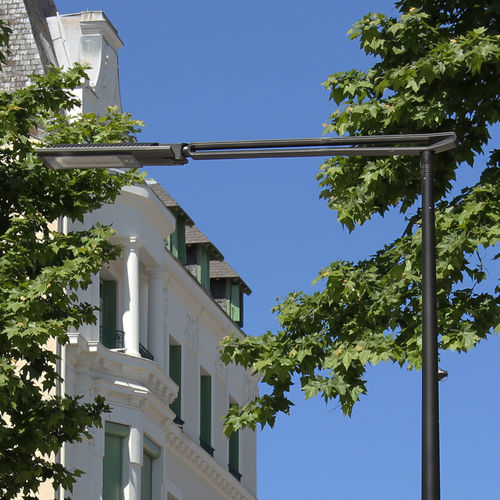 Lampione urbano - LIN&Eacute;A - Valmont France - contemporaneo / in alluminio / in acciaio