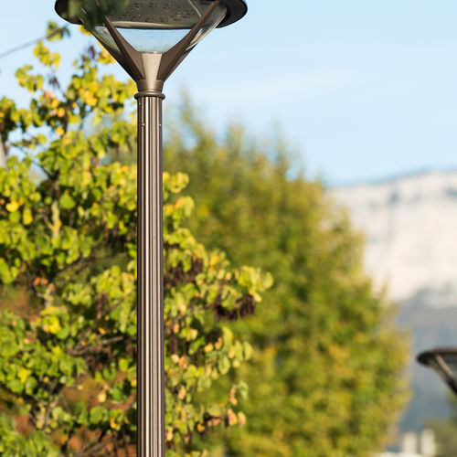Lampione urbano - CITYQUARTZ - Valmont France - contemporaneo / in acciaio / singolo