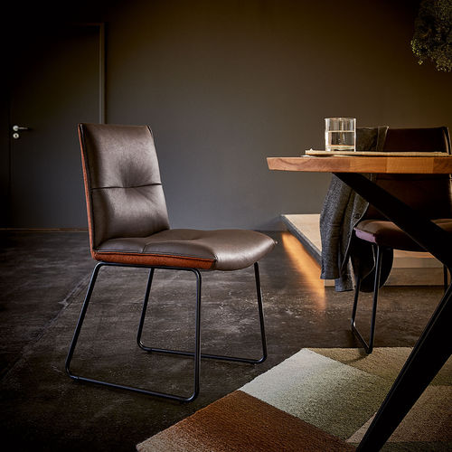 Sedia da pranzo contemporanea - 1211 - Koinor - da interno / in pelle / con supporto in metallo