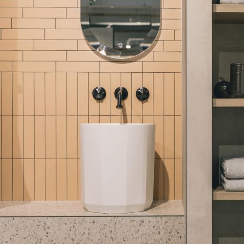 Lavabo da appoggio - BLOOM - Condor - in Solid Surface / finitura opaca / rotondo