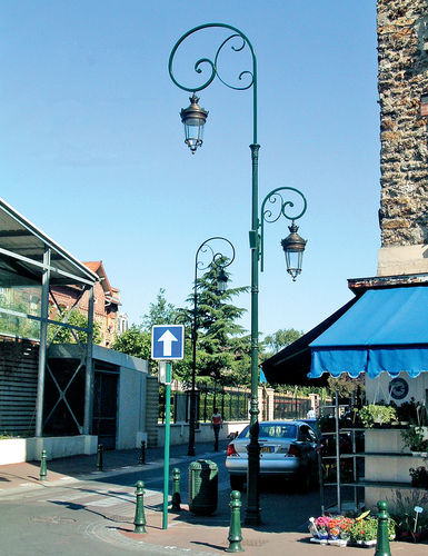 Palo di illuminazione - RIVOLI - Fontes de Paris - in ghisa