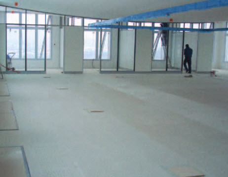Pavimento sopraelevato in laminato - COMBI  T - MERO-TSK - da interno