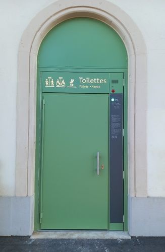 toilette pubblica integrabile - Francioli