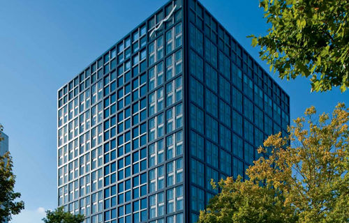 Facciata ventilata in vetro - DEUTSCHE BÖRSE - Josef Gartner - in metallo