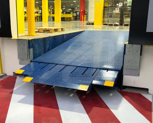 Pedana di carico automatica - TELESCO VAN - Angel Mir – Portes Bisbal - telescopica