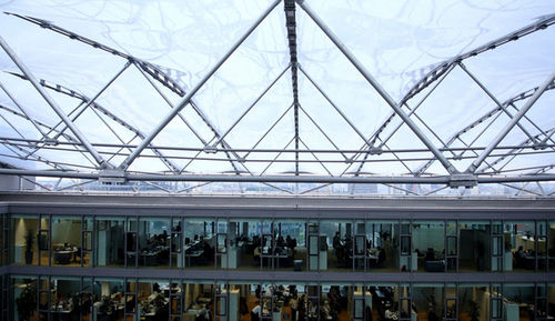 Tensostruttura a membrana e funi - SLOVENSKÁ SPORITEĽŇA BANK  - Hightex - per copertura / con membrana in ETFE / retrattile
