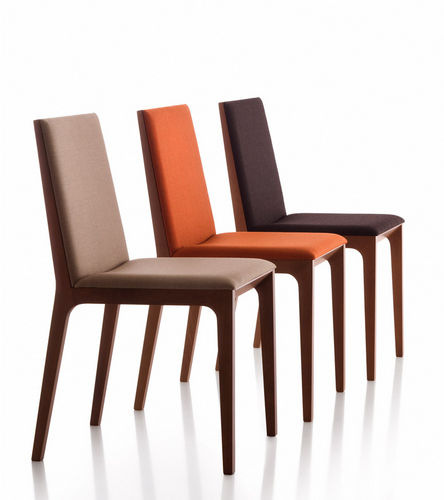 Sedia contemporanea - DEORE - Fornasarig - in legno / imbottita / contract