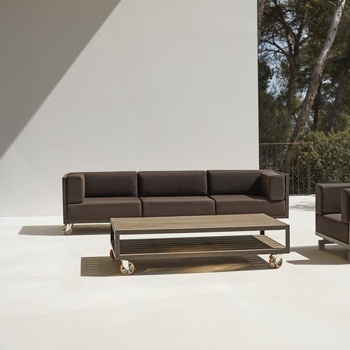 Divano contemporaneo - VINEYARD EXTRA-LARGE   - VONDOM - da esterno / in tessuto / con braccioli