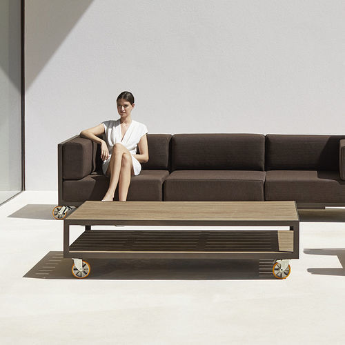 Tavolino basso contemporaneo - VINEYARD EXTRA-LARGE    - VONDOM - in legno / con supporto in alluminio / rettangolare
