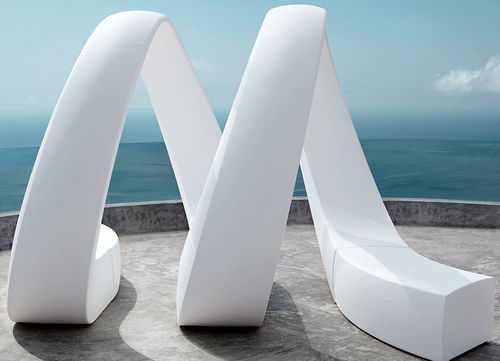 Panca da giardino design originale - AND  - VONDOM - in polietilene / con schienale / senza braccioli