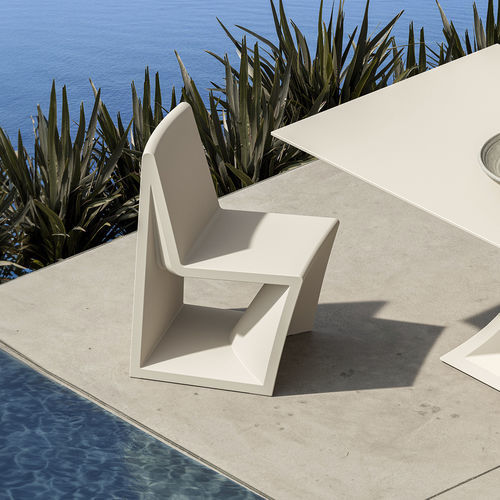 Sedia da giardino contemporanea - REST - VONDOM - da esterno / da interno / in polietilene