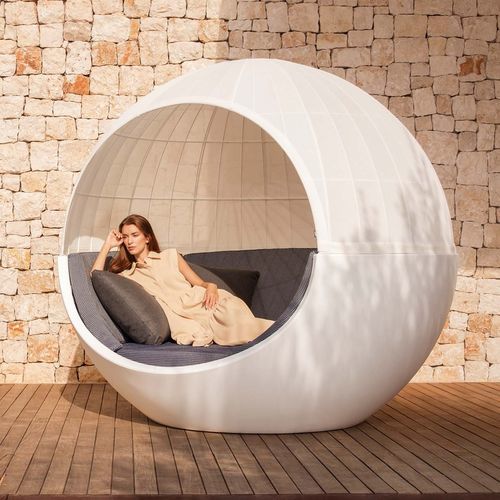 Dormeuse contemporanea - ULM - VONDOM - in tessuto / in polietilene / da esterno
