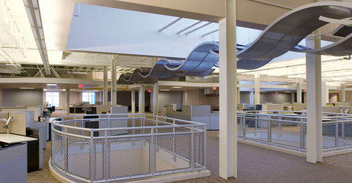 Pannello in vetro laminato - METALSCAPES™ - CHICAGO METALLIC CORPORATION - traslucido / per facciata / curvo
