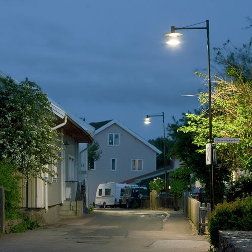 Lampione urbano - STOCKHOLM - ATELJE LYKTAN - da giardino / contemporaneo / in alluminio