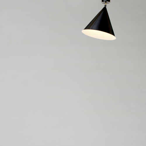 Plafoniera contemporanea - CONE & PLATE - Atelier Areti - in ottone lucidato / a incandescenza / da interno