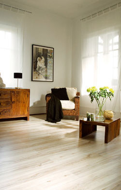 Pavimento laminato a listoni in HDF - CLIP 300 - EPI GROUP - flottante / per uso residenziale