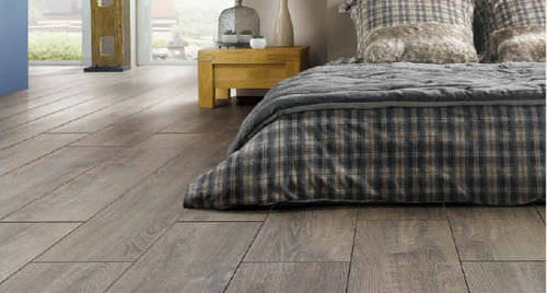 Pavimento laminato a listoni in HDF - STRONG HÉLIO - EPI GROUP - flottante / per uso residenziale