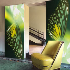 Porta da interno - ENLIGHTENED HANGOVER - tela-design - in MDF / in PVC / scorrevole