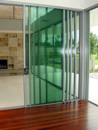Vetrata scorrevole - MULTI-TRACK - Wintec Aluminium Windows & Doors Australia Pty Ltd - in alluminio / a doppi vetri