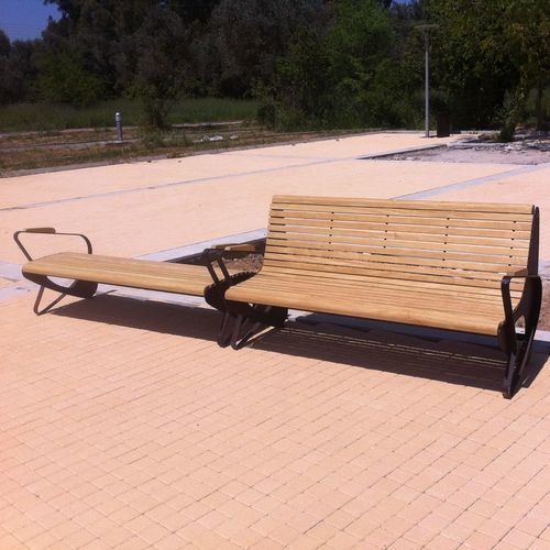 Panca per spazi pubblici contemporanea - ALLDOUBLE - Euroform K. Winkler GmbH - in legno di latifoglie / in acciaio galvanizzato / in lamiera d'acciaio