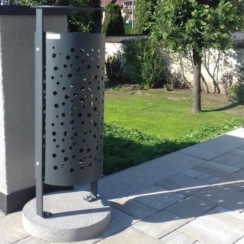 Portarifiuti pubblico - COMFORT - Euroform K. Winkler GmbH - da terra / in lamiera forata / con coperchio