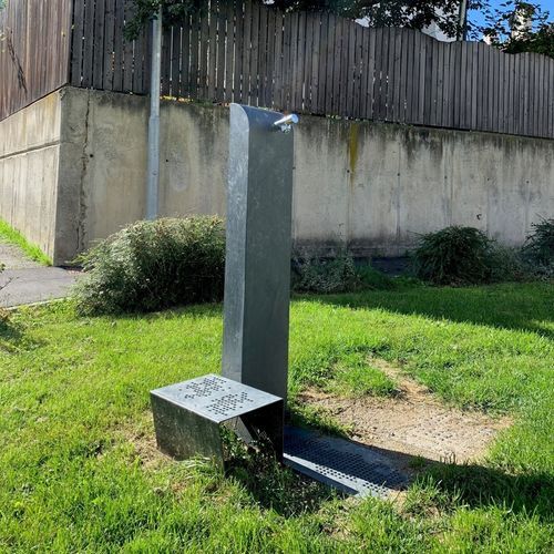 Fontana pubblica - DROP - Euroform K. Winkler GmbH - in acciaio inossidabile / in lamiera d'acciaio / contemporanea