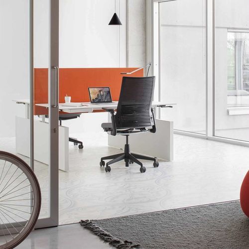 Scrivania per open space - BALANCE - Ahrend - da terra / da 2 persone / contemporanea