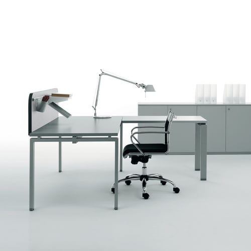 Scrivania contemporanea - CLICK OPERATIVE - Manerba - in metallo / d'angolo / con 4 gambe