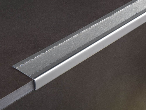 Profilo per gradini in acciaio inossidabile - NOVOPELDAÑO® ELEGANCE - EMAC - antiscivolo