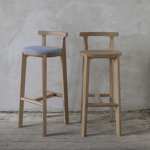 Sedia alta contemporanea - JURO - JAVORINA - da interno / in tessuto / in rovere