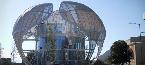 Tensostruttura su ossatura metallica - Tensaform - per facciate / con membrana in PVC / con membrana in ETFE