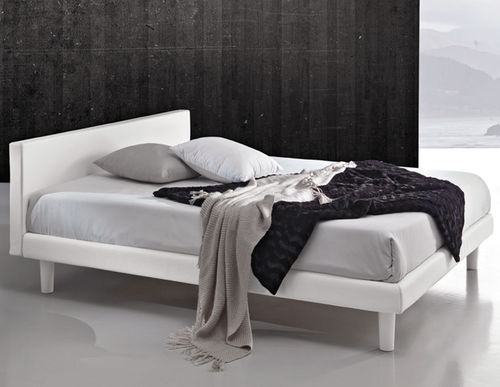 Letto matrimoniale - KUDO  - GIESSEGI - contemporaneo / imbottito / con testiera