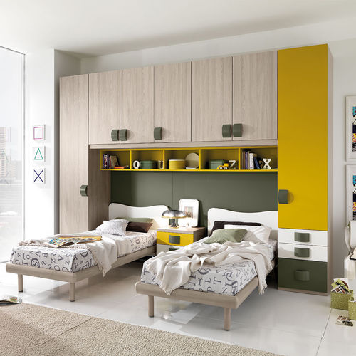 Armadio contemporaneo - CM26 - GIESSEGI - in legno laccato / con ante battenti / a ponte