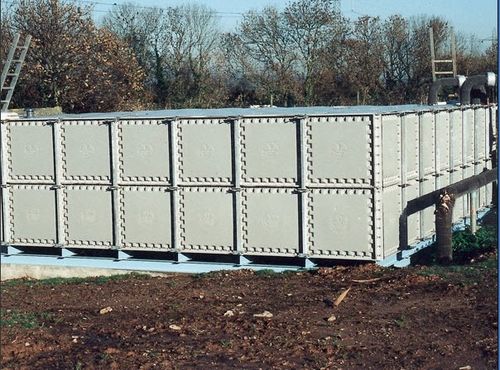 Serbatoio di stoccaggio dell'acqua - GRP  - BALMORAL TANKS - a sezioni / in resina