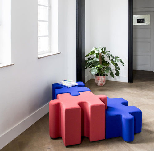 Pouf contemporaneo - BUZZIPUZZLE - BuzziSpace - in tessuto / in espanso / quadrato