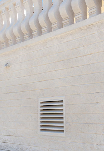 Griglia di ventilazione in pietra ricostituita - SOLLER - Verniprens - quadrata / per esterni