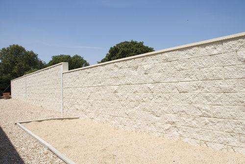 Blocco di calcestruzzo forato - PRADO - Verniprens - per muro di contenimento / facciavista