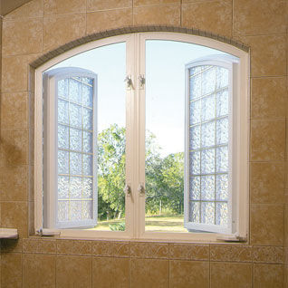 Finestra in alluminio - HY-LITE - in vinile / a battente / a tripli vetri