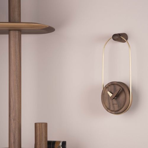 Orologio contemporaneo - MICRO ESLABON - NOMON - a muro / analogico / in noce