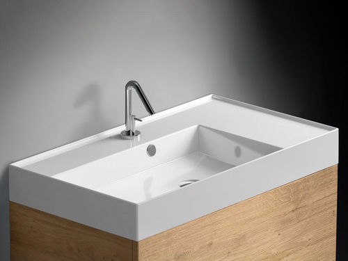 Lavabo integrato - LARIO - F.lli Stocco s.r.l. - in ceramica / lucido / rettangolare