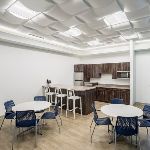 Controsoffitto in policarbonato - BILLO™ - USG - a doghe / in pannelli / per sala da pranzo