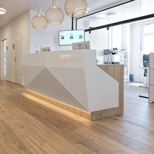 Pavimento laminato in legno - BEACH - Swiss Krono / GRAND selection - aspetto legno / per uso residenziale