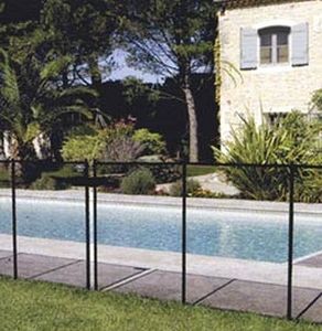 Barriera di protezione - NET - PISCINES MAGILINE - fissa / in vetro / per piscina