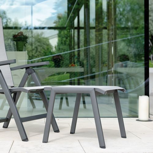 Sgabello contemporaneo - ALLROUND - STERN MOEBEL - in Textilene® / con supporto in alluminio / imbottito