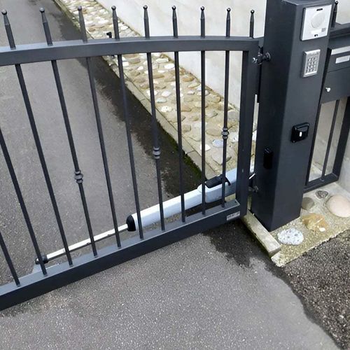 Automazione per cancello battente - 415 - FAAC