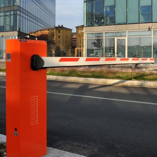 Barriera di controllo accessi - 620 RAPID - FAAC - a sollevamento / in metallo / per spazio pubblico