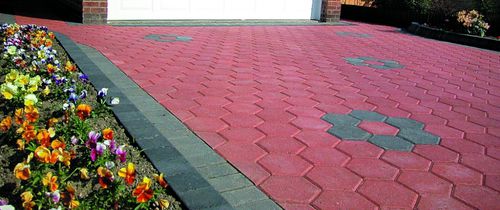 Pavé in calcestruzzo - HEXAGONAL - Thomas Armstrong - carrabile